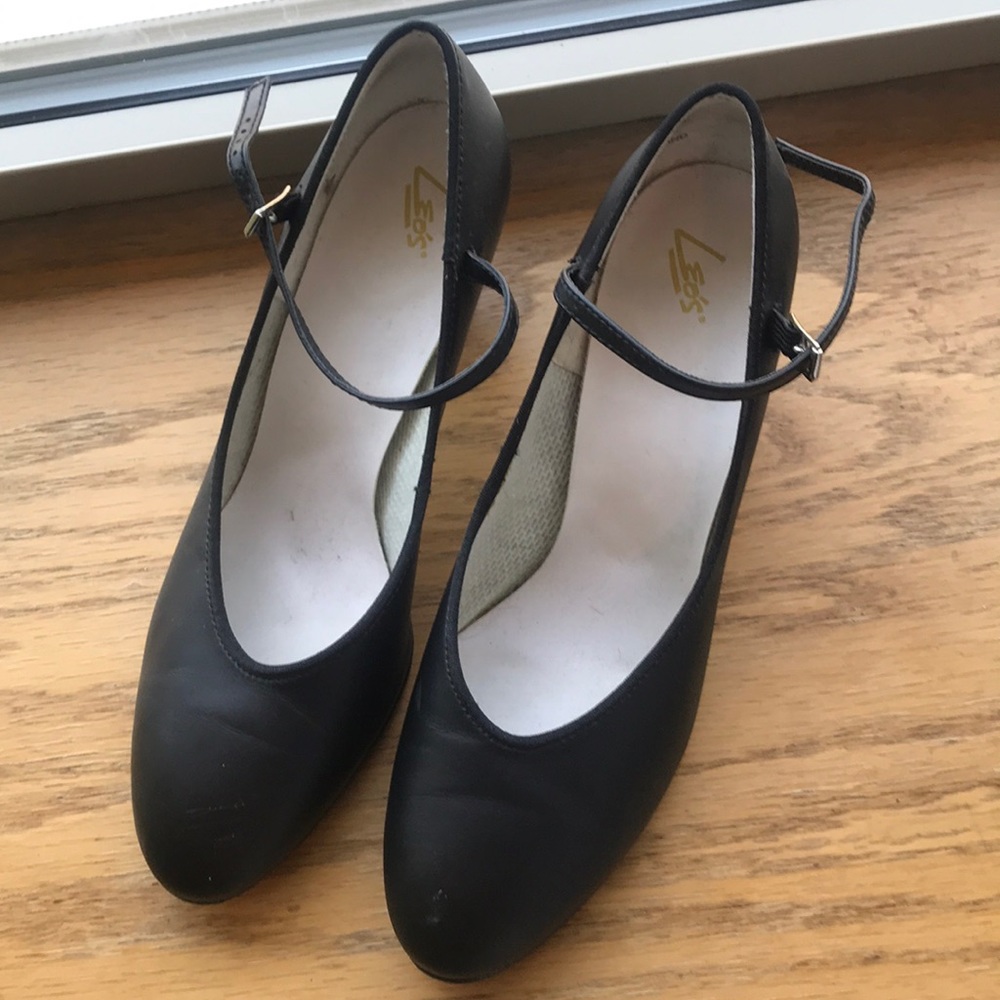 Sz 9.5 black leather ballroom dance shoes by Leo